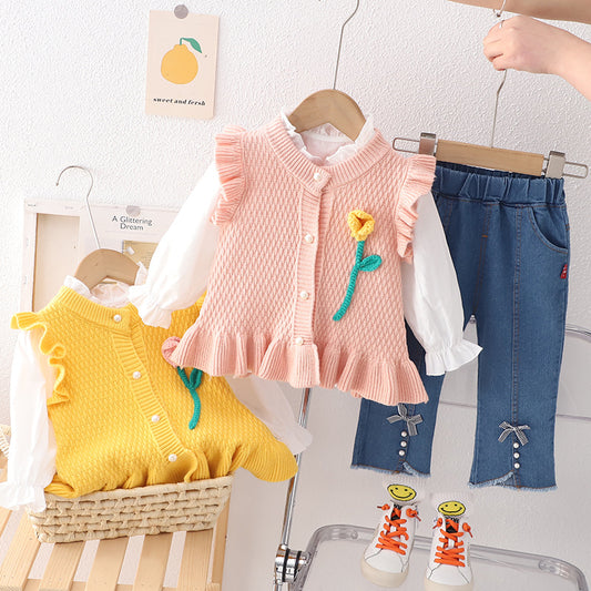 AO0508-34 طقم 3 قطع ( قميص + فست صوف+ بنطلون جينز ناعم)