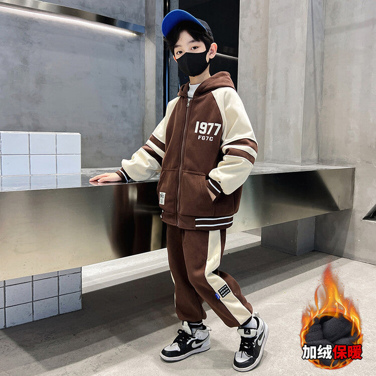 WZS040924-16 طقم سبورت شتوي مبطن فرو بالكامل قطعتين ( جكيت + بنطلون)