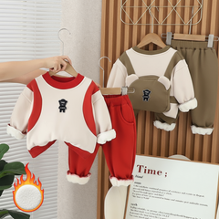 SSX220824-51 طقم ولادي شتوي تقيل مبطن فرو بالكامل قطعتين ( بلوزة + بنطلون) وعلى ظهر الطقم حقيبة