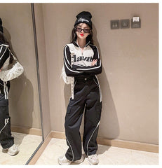 RM171223-13طقم بناتي ( بلوزة صوفيه ناعمة + بنطلون )