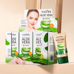 بديل كريم الأساس التقليدي بمستخلص الصبار يعطي لون طبيعي خافي عيوب مع ترطيب عميق- aloevera Cos090526-09