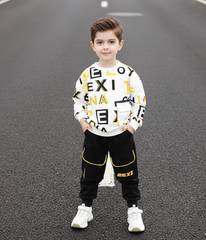 AS-1992B طقم سبورت قطن ولادي قطعتين ( بلوزة + بنطلون)